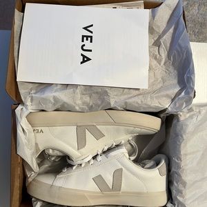 Veja Campo Size 9